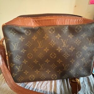 Project Piece Vintage Louis Vuitton Monogram Sac Bandoulière Crossbody